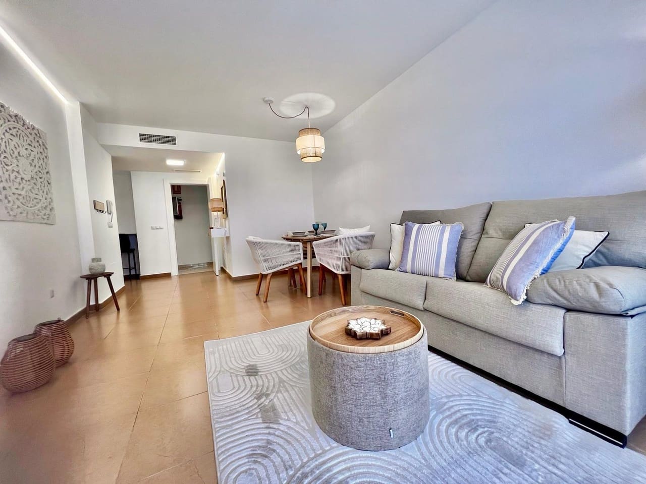 2 bedroom Apartment for sale in Torrevieja - € 199,700 (Ref: 9850975)