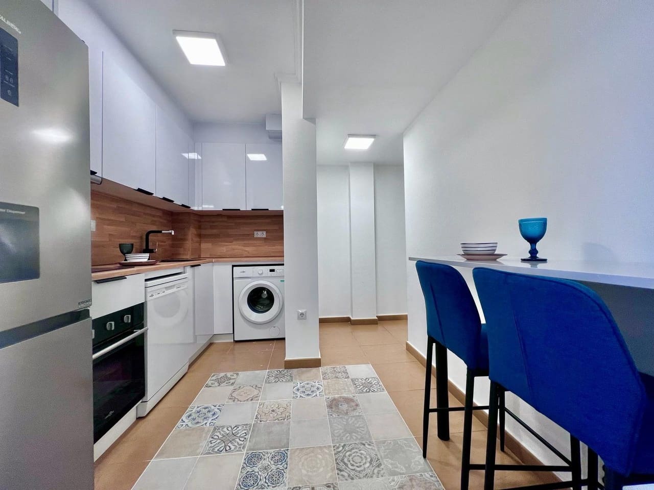 2 bedroom Apartment for sale in Torrevieja - € 184,700 (Ref: 9850977)