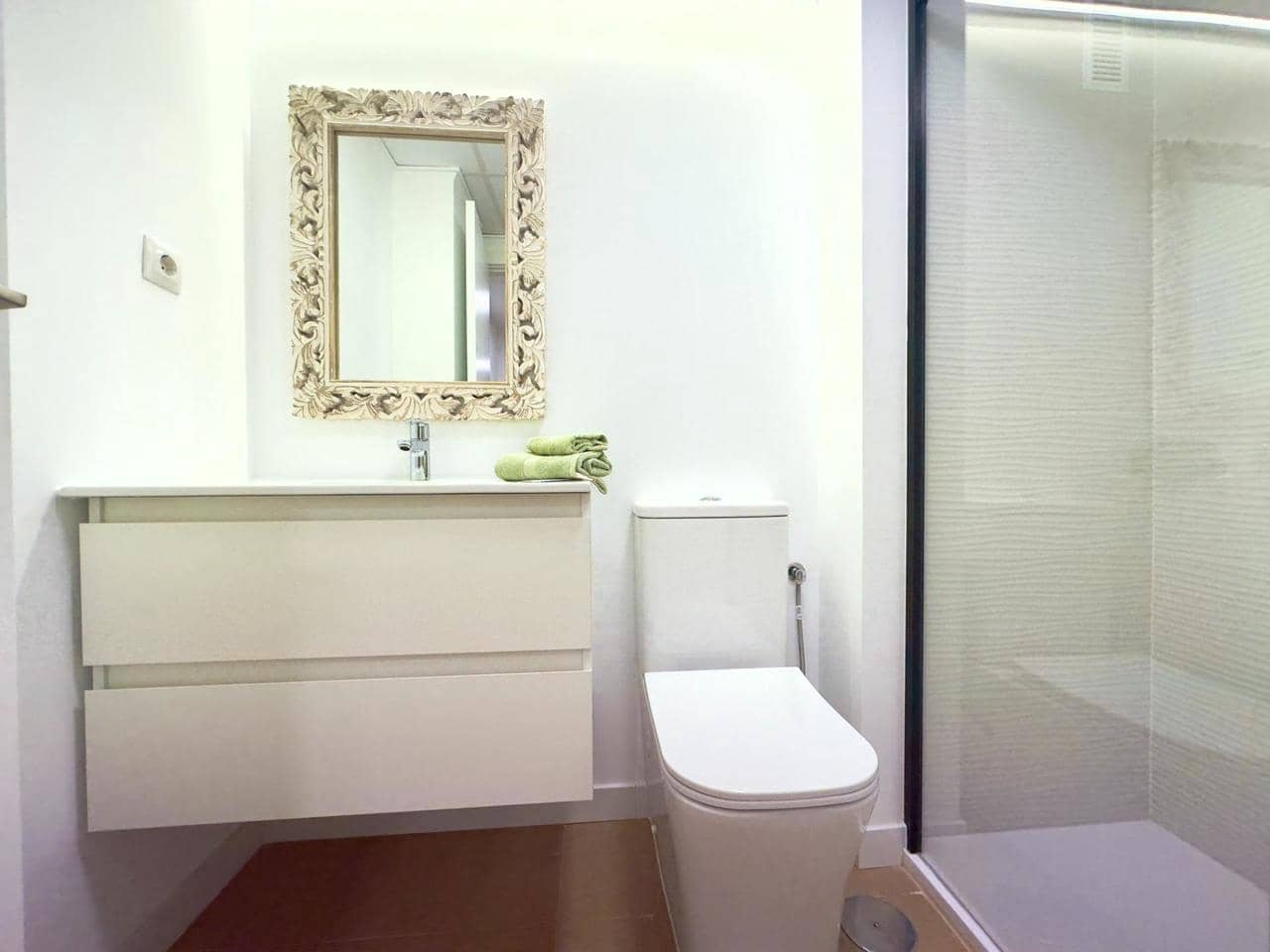 2 Zimmer Apartment zu verkaufen in Torrevieja - 149.700 € (Ref: 9855199)