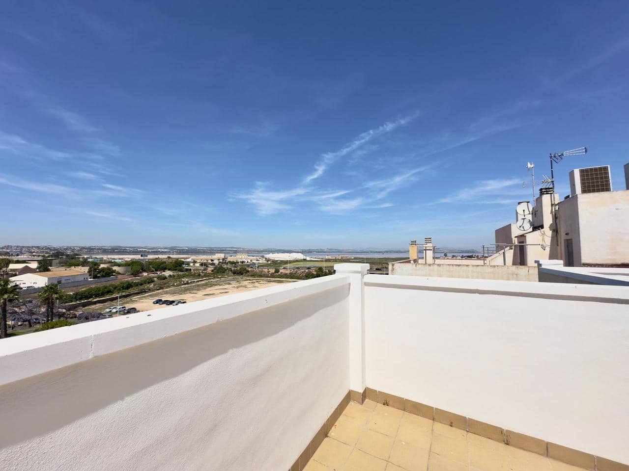 2 Zimmer Apartment zu verkaufen in Torrevieja - 149.700 € (Ref: 9855199)