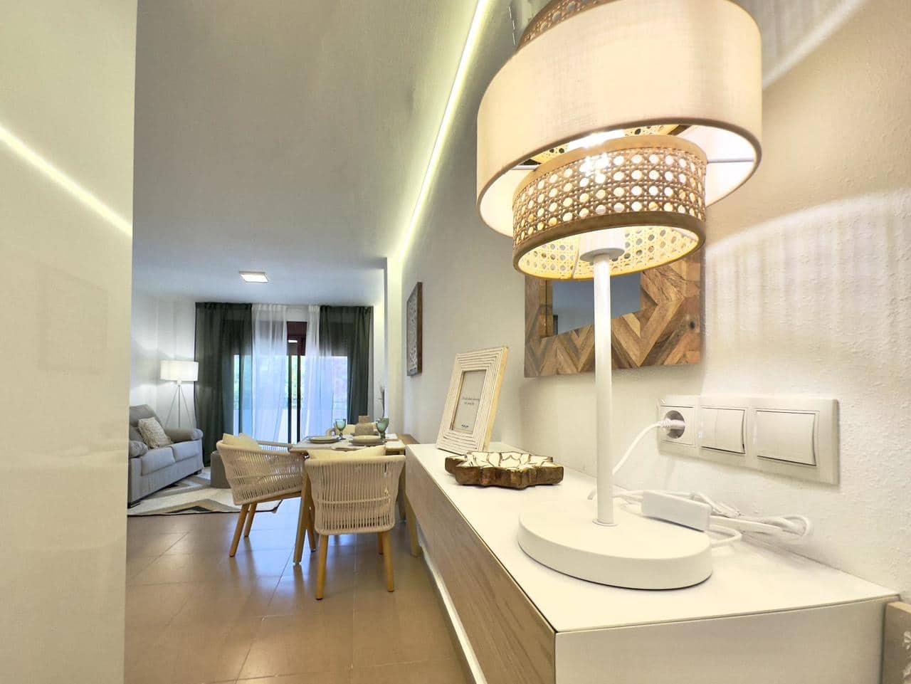 2 Zimmer Apartment zu verkaufen in Torrevieja - 149.700 € (Ref: 9855199)