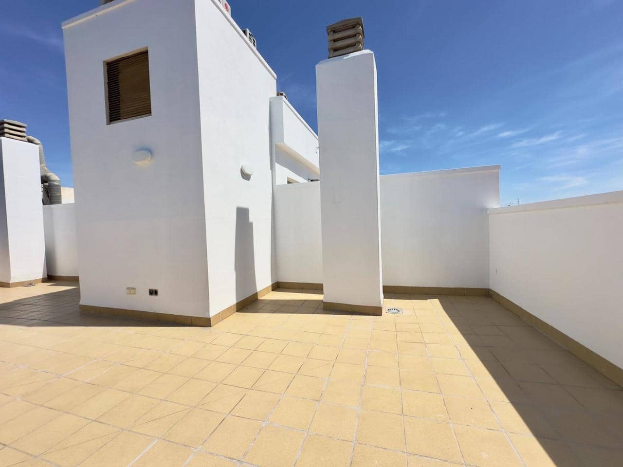 2 chambre Appartement à vendre à Torrevieja - 179 700 € (Ref: 9855200)