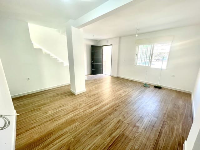 3 sovrum Hus till salu i Daya Vieja - 165 900 € (Ref: 9856013)