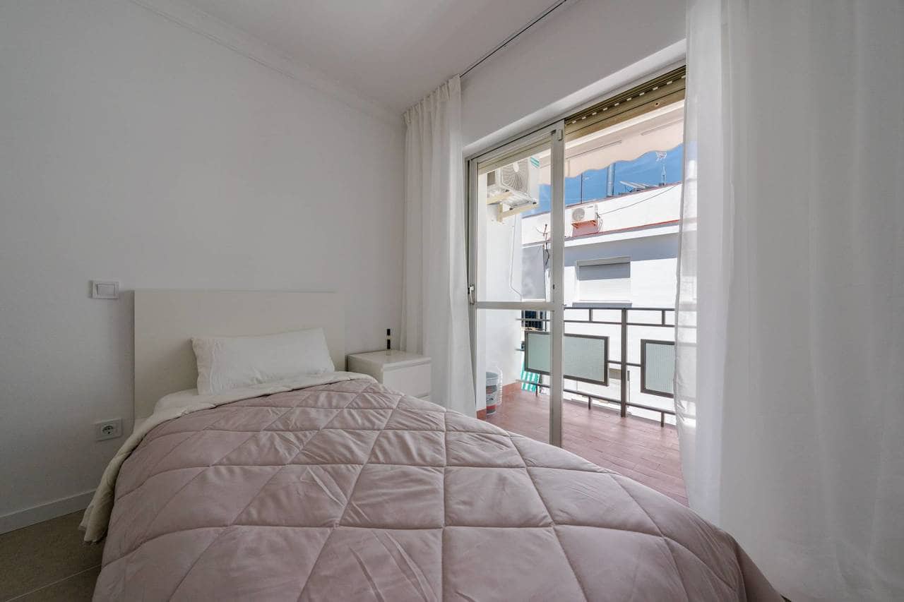 3 chambre Appartement à vendre à Estepona - 429 900 € (Ref: 9857605)