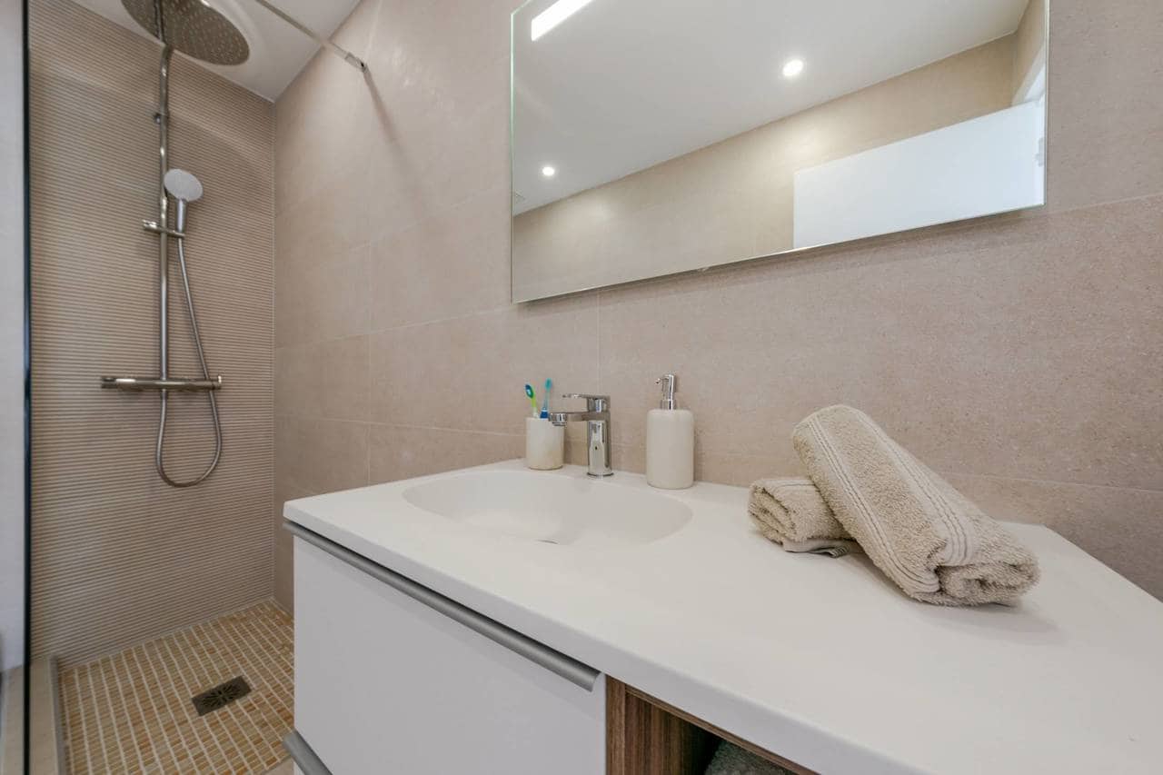 3 chambre Appartement à vendre à Estepona - 429 900 € (Ref: 9857605)