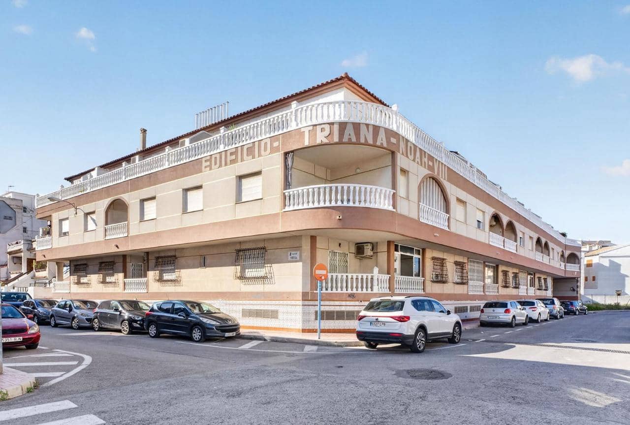 2 soverom Leilighet til salgs i Torrevieja - € 149 900 (Ref: 9858089)