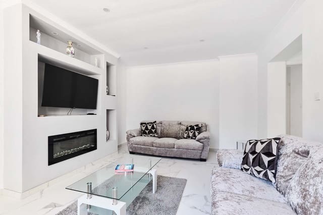 3 soveværelse Villa til salg i Pinar de Campoverde, Pilar de la Horadada med swimmingpool - € 395.000 (Ref: 9860572)