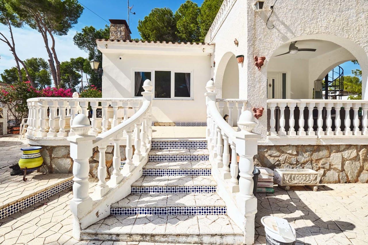 3 soveværelse Villa til salg i Pinar de Campoverde med swimmingpool - € 395.000 (Ref: 9860572)
