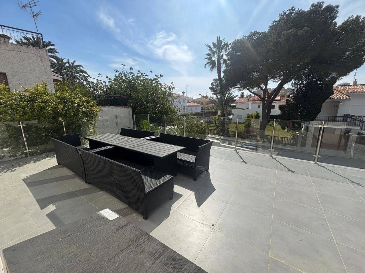 7 bedroom Villa for sale in Dehesa de Campoamor with pool garage - € 1,350,000 (Ref: 9861064)