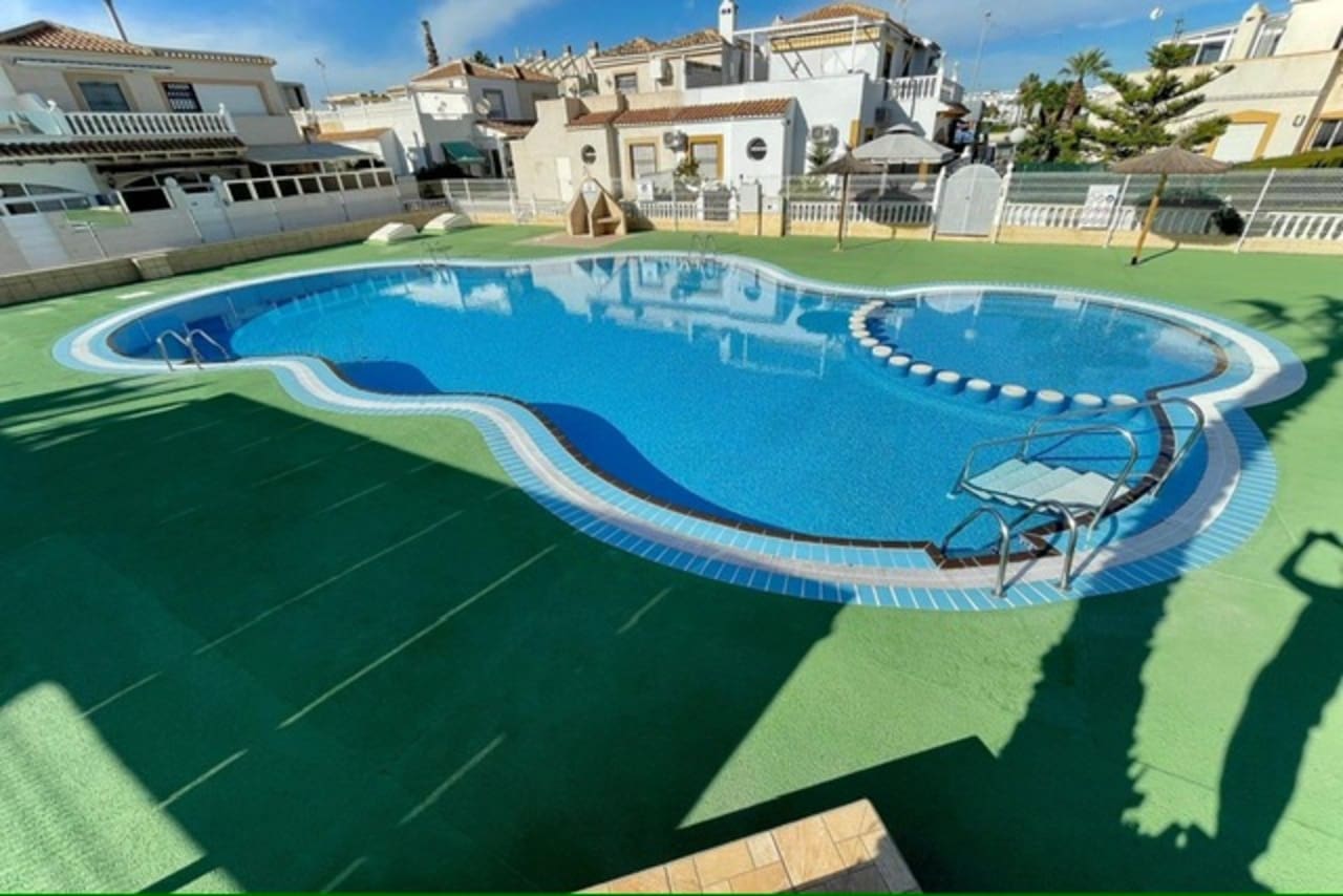 3 bedroom Townhouse for sale in Playa Flamenca - € 228,000 (Ref: 9865912)