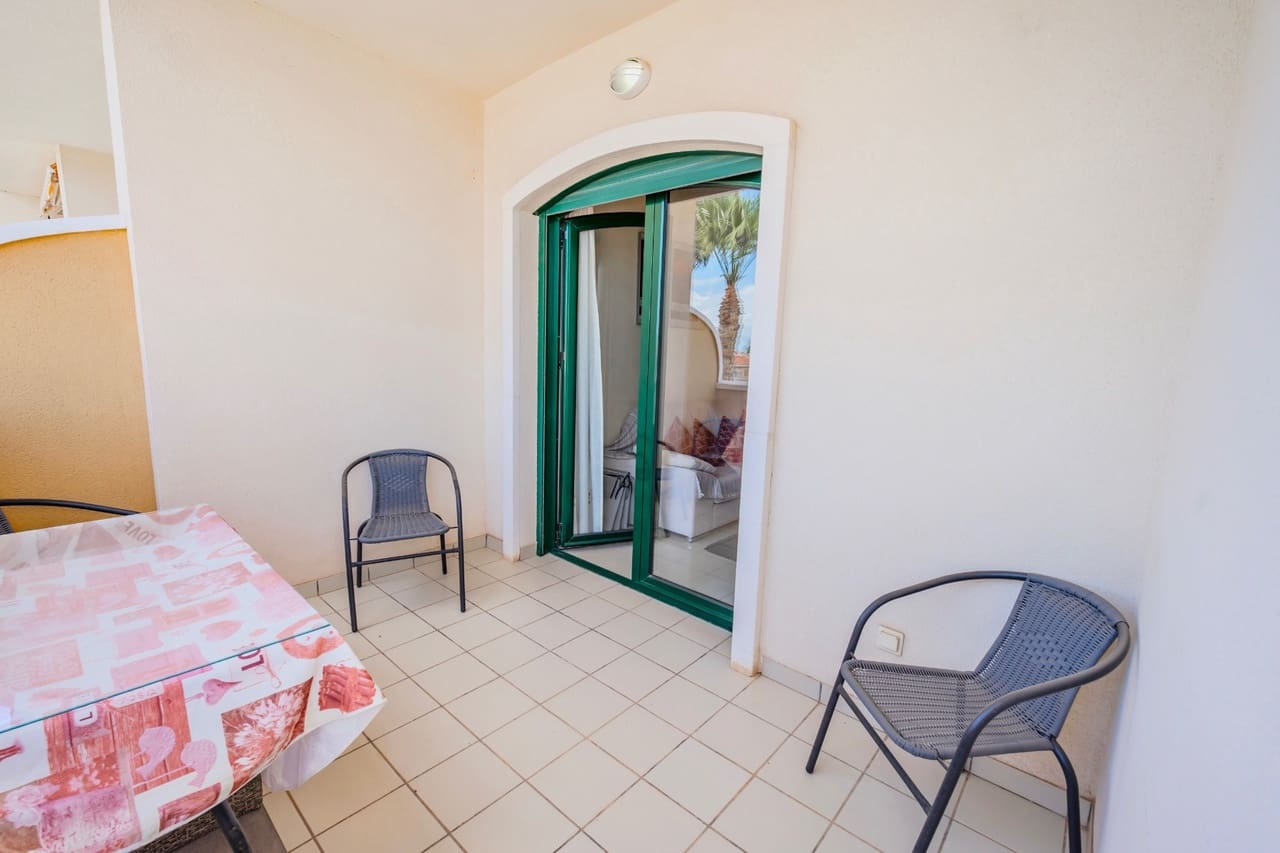 2 soveværelse Lejlighed til salg i Ciudad Quesada med swimmingpool - € 195.000 (Ref: 9873734)