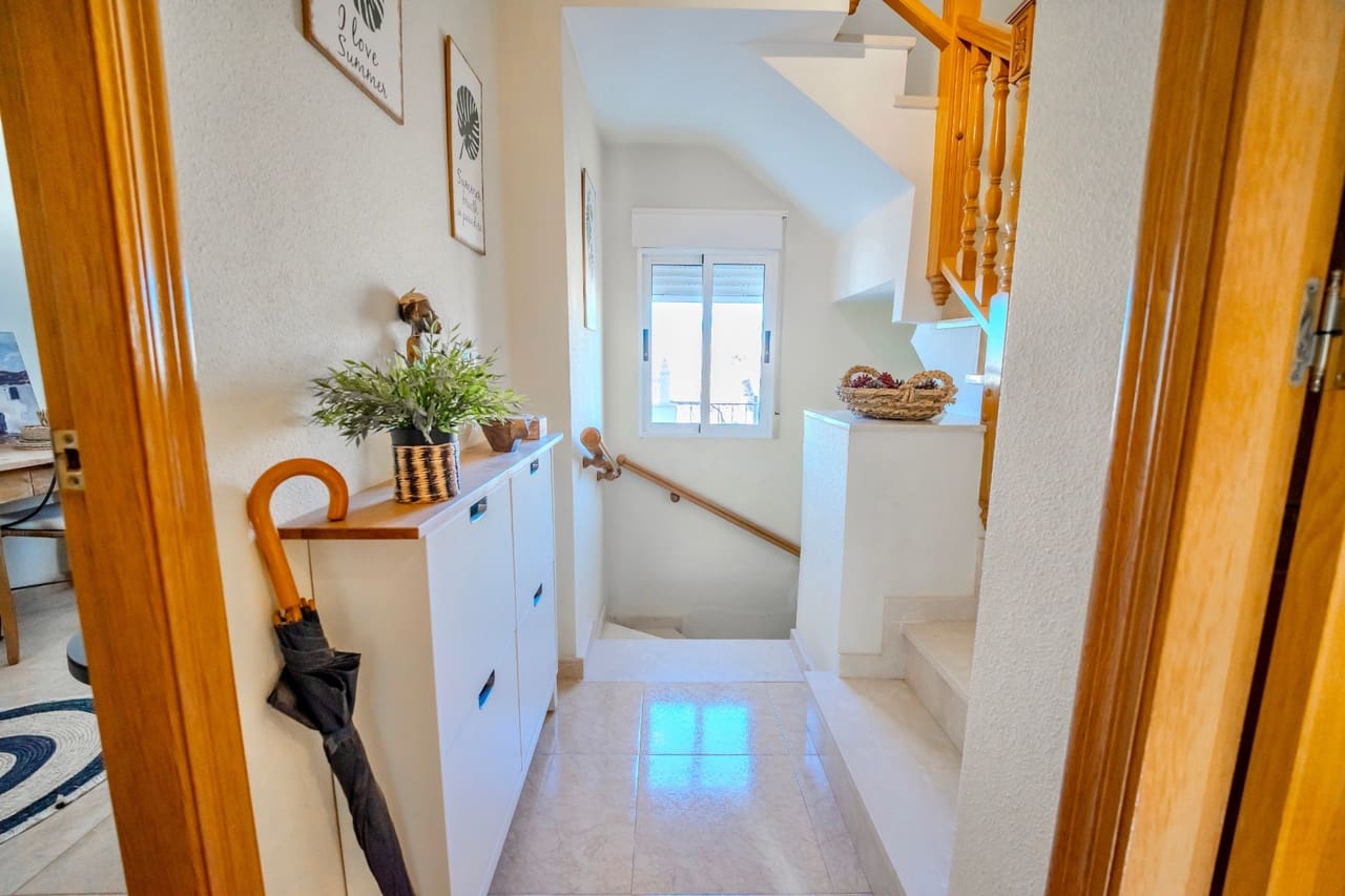 2 bedroom Villa for sale in Guardamar del Segura - € 249,950 (Ref: 9873737)