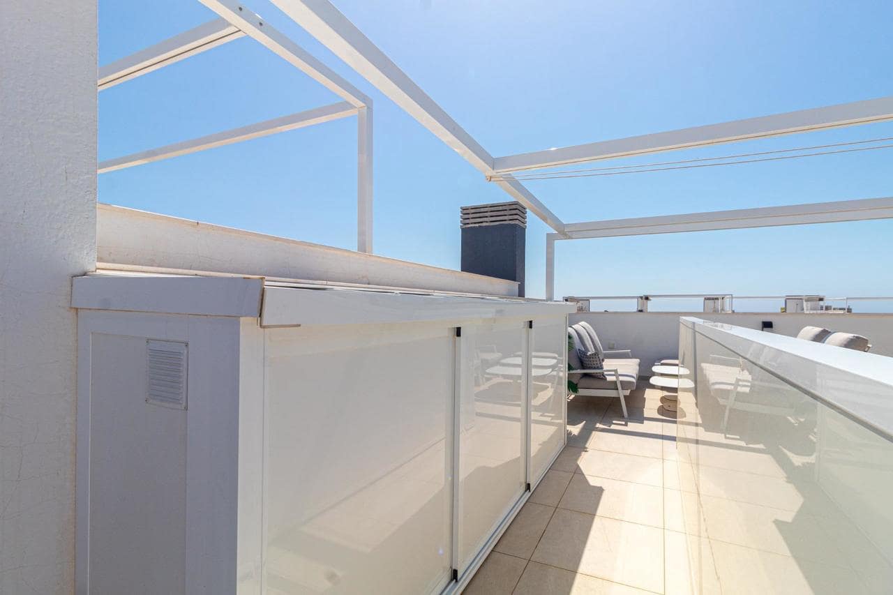 2 sovrum Takvåning till salu i Orihuela Costa med pool - 499 900 € (Ref: 9885087)