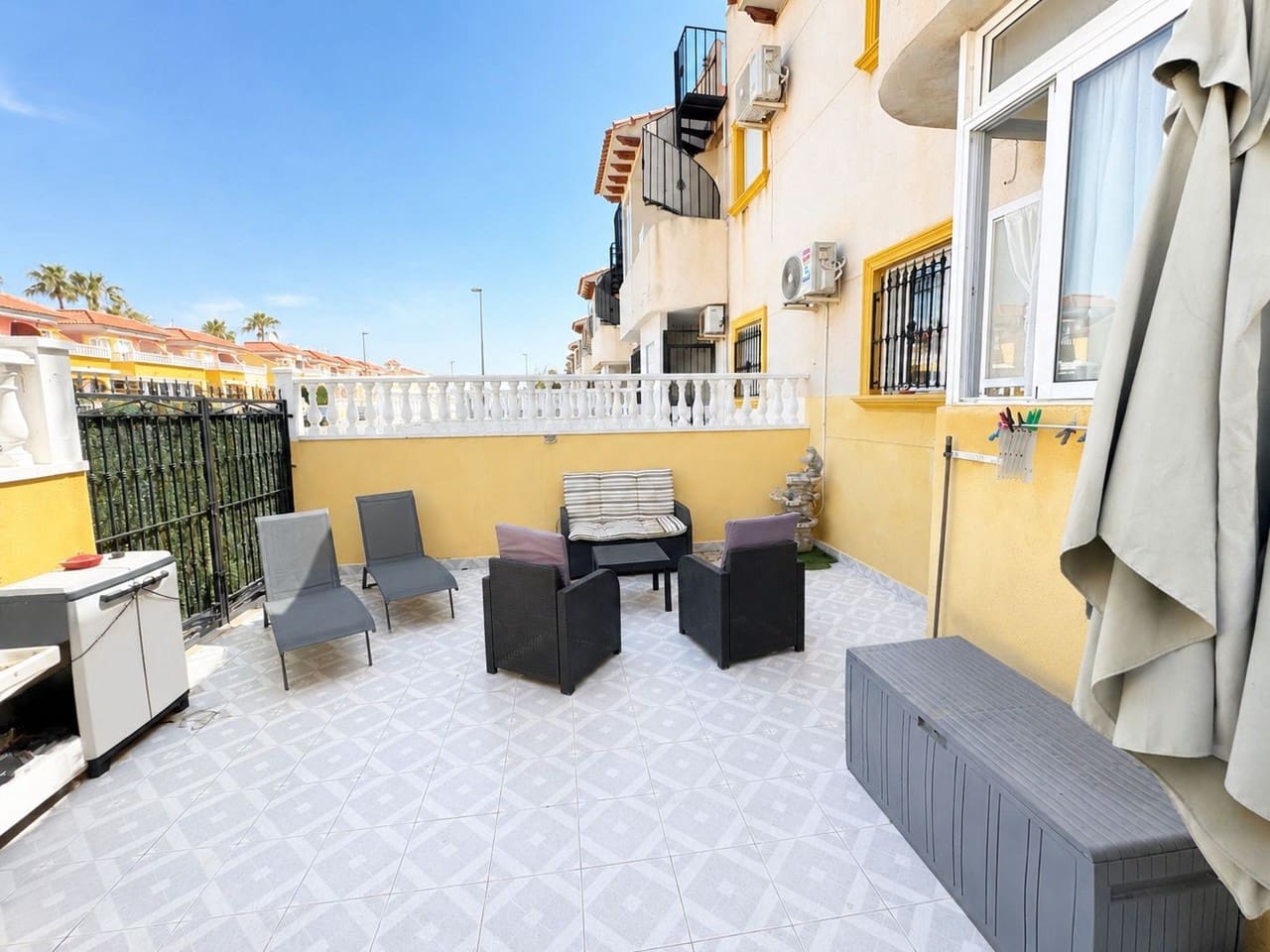 2 soveværelse Lejlighed til salg i Cabo Roig med swimmingpool - € 164.995 (Ref: 9885234)