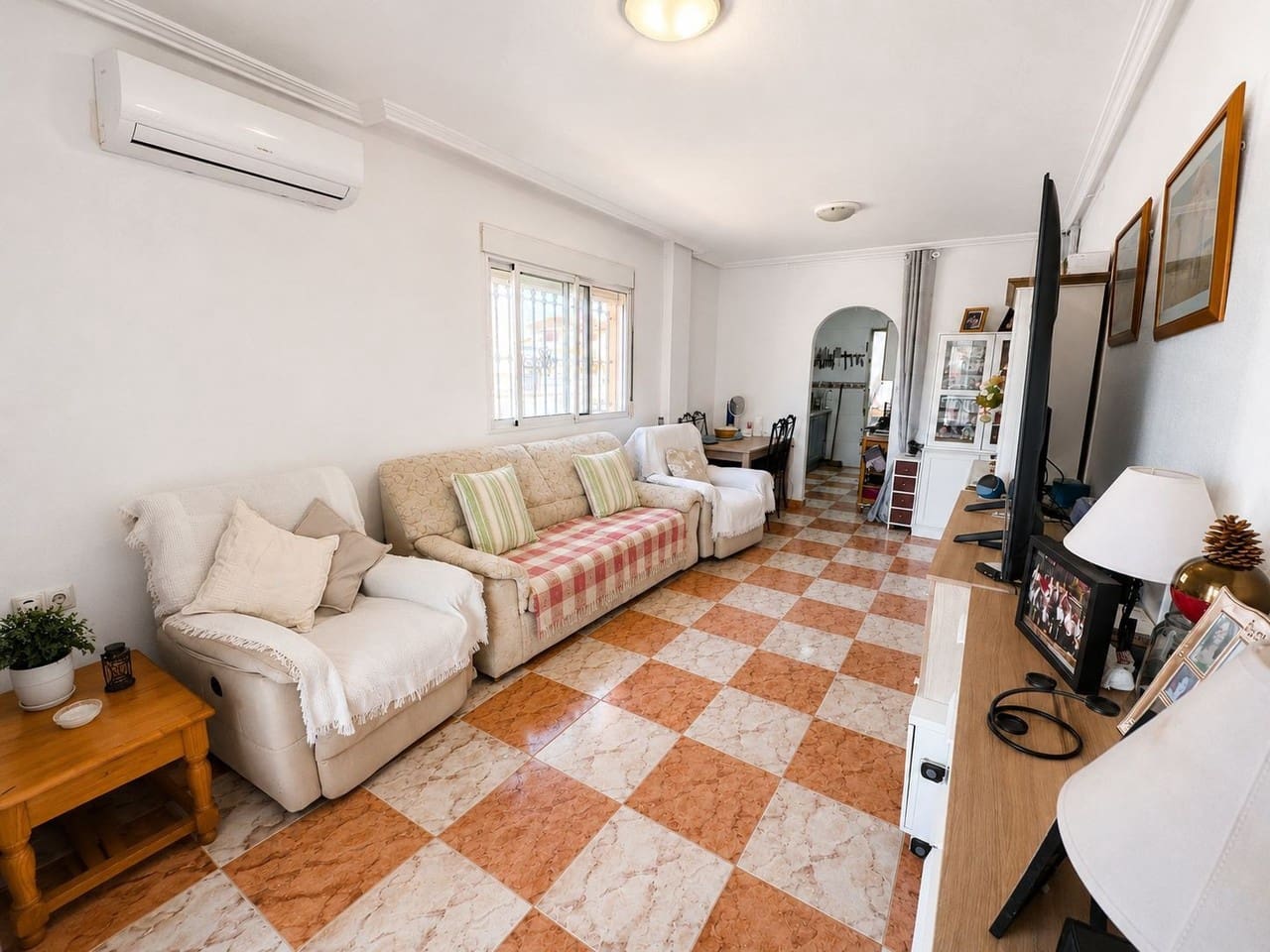 2 soveværelse Lejlighed til salg i Cabo Roig med swimmingpool - € 164.995 (Ref: 9885234)