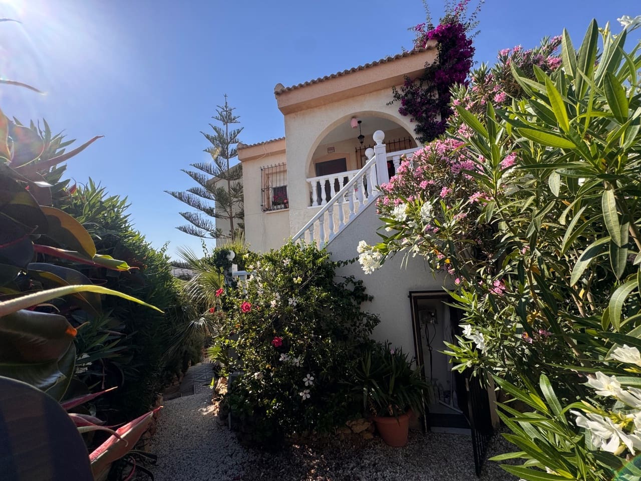 4 soveværelse Villa til salg i Ciudad Quesada - € 319.950 (Ref: 9892678)