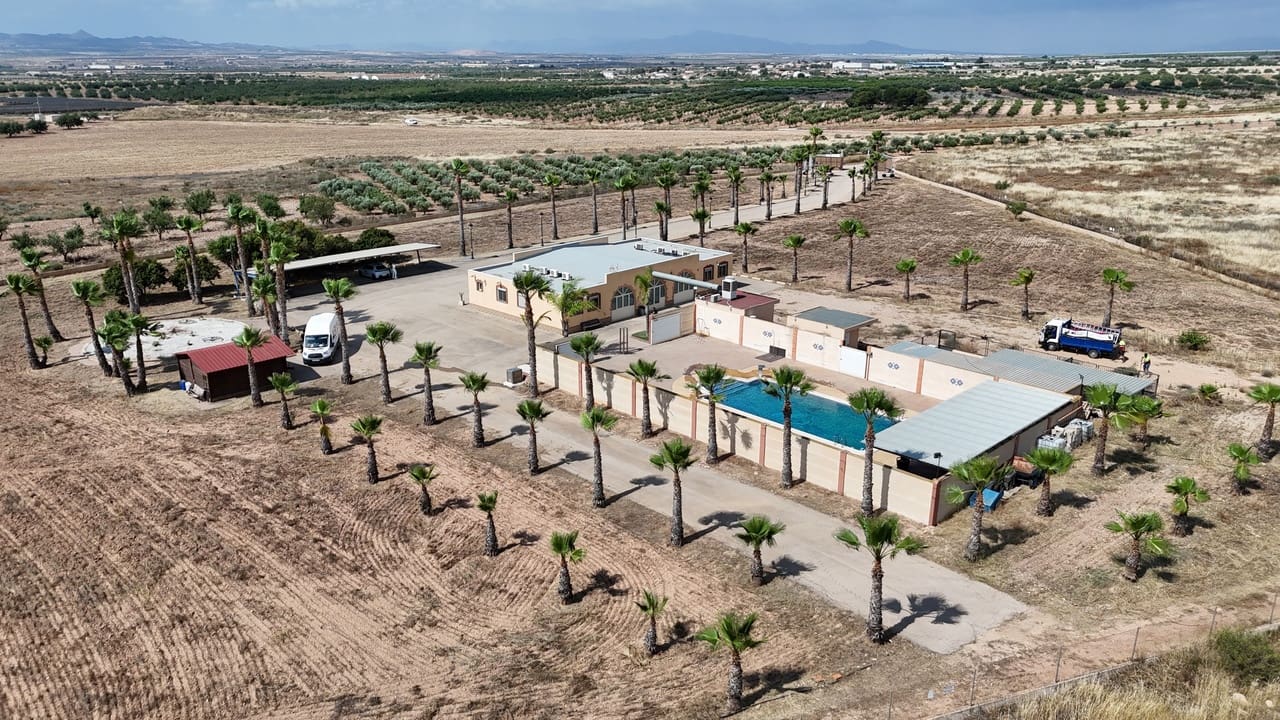 6 chambre Villa/Maison à vendre à Fuente Alamo de Murcia avec piscine garage - 600 000 € (Ref: 9893178)