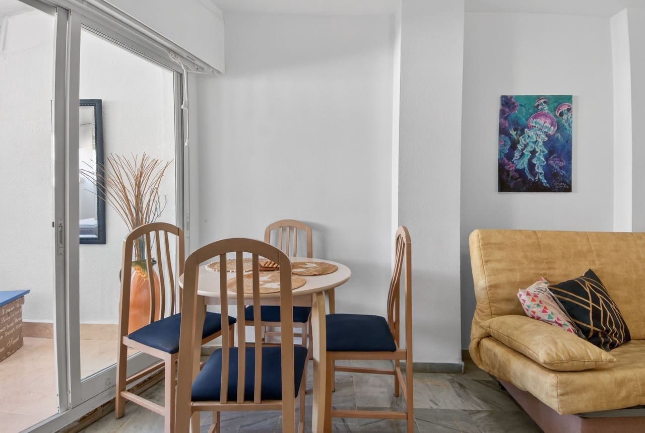 1 slaapkamer Appartement te koop in Torrevieja - € 124.990 (Ref: 9894862)