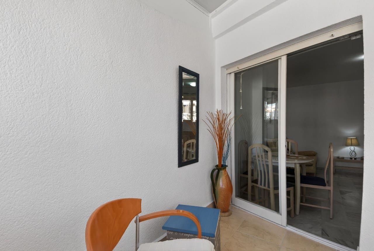 1 slaapkamer Appartement te koop in Torrevieja - € 124.990 (Ref: 9894862)