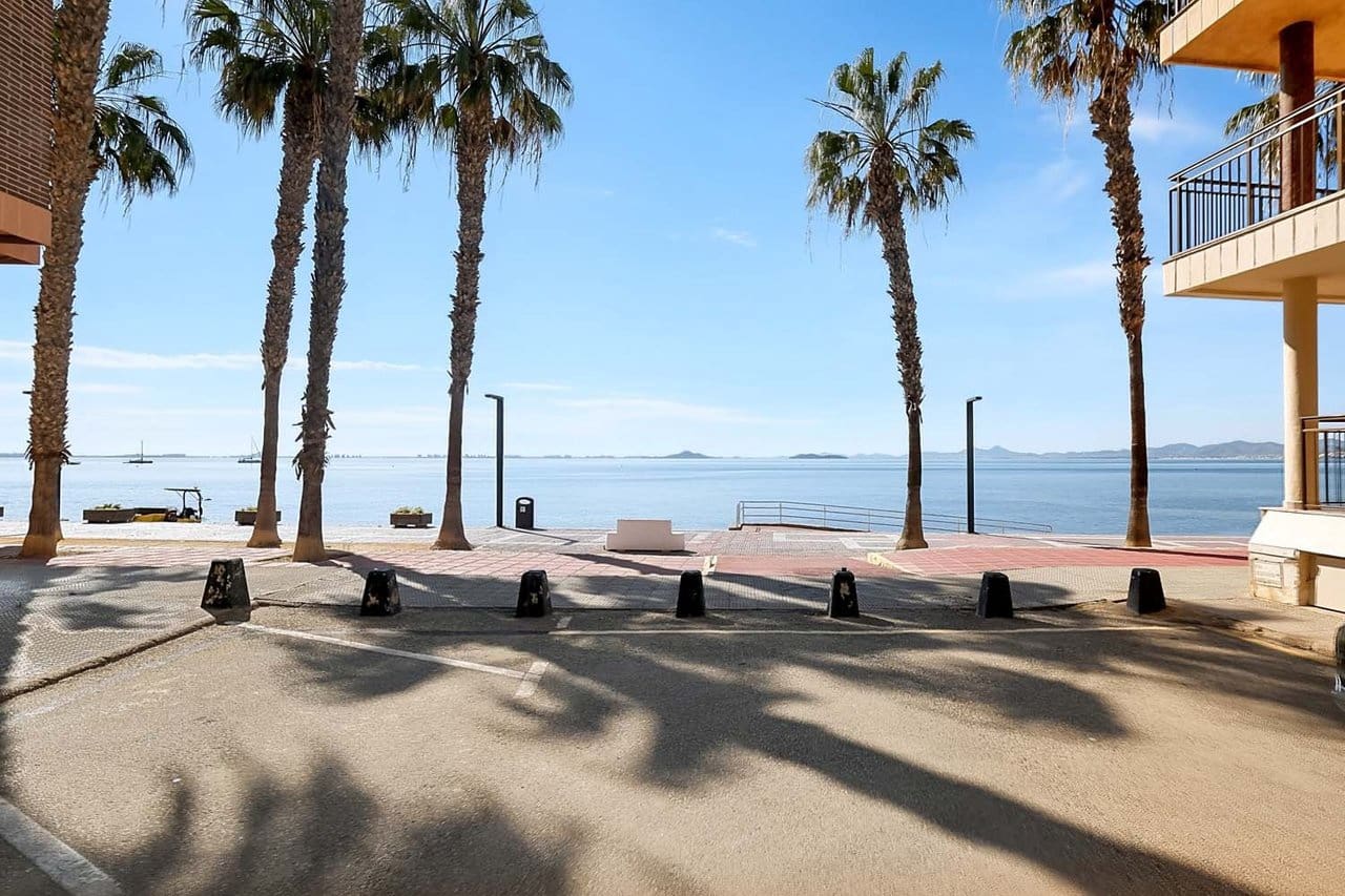 2 bedroom Apartment for sale in Los Alcazares - € 229,950 (Ref: 9896936)