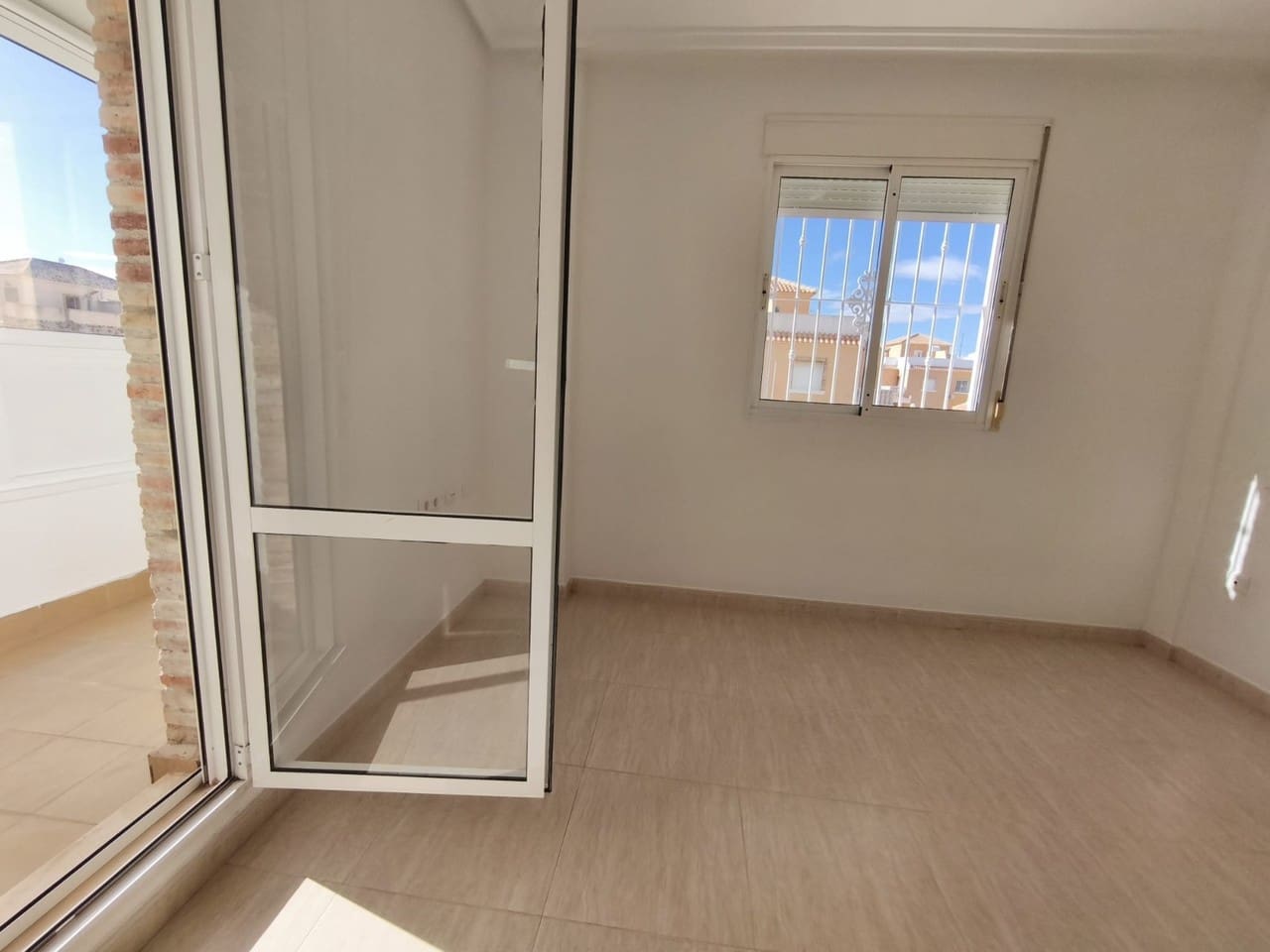 3 chambre Maison de Ville à vendre à Rojales avec piscine - 265 000 € (Ref: 9899271)