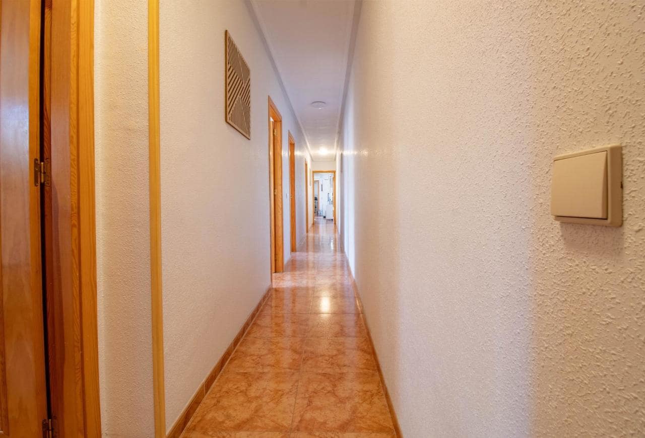 3 slaapkamer Appartement te koop in Torrevieja - € 144.900 (Ref: 9904211)