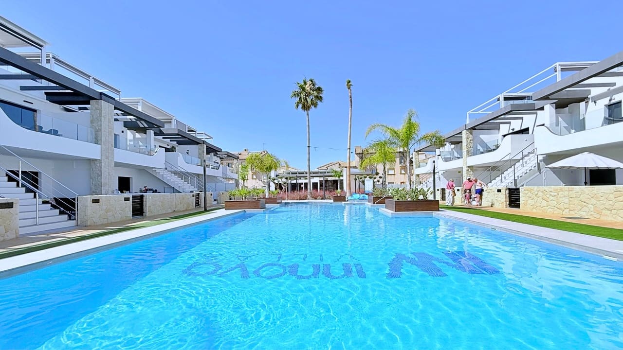 2 quarto Penthouse para venda em Orihuela Costa - 379 000 € (Ref: 9907487)