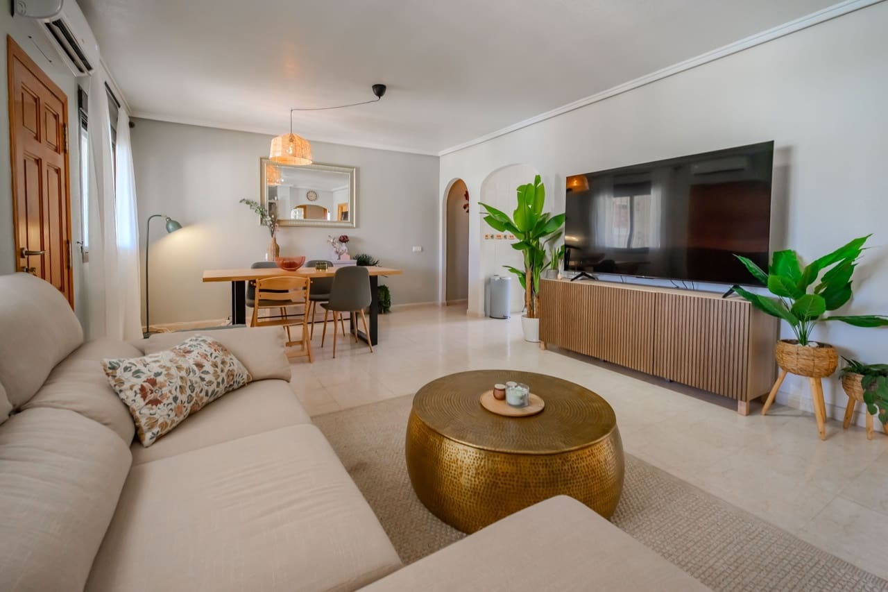 3 soverom Leilighet til salgs i Ciudad Quesada med svømmebasseng - € 219 950 (Ref: 9915747)