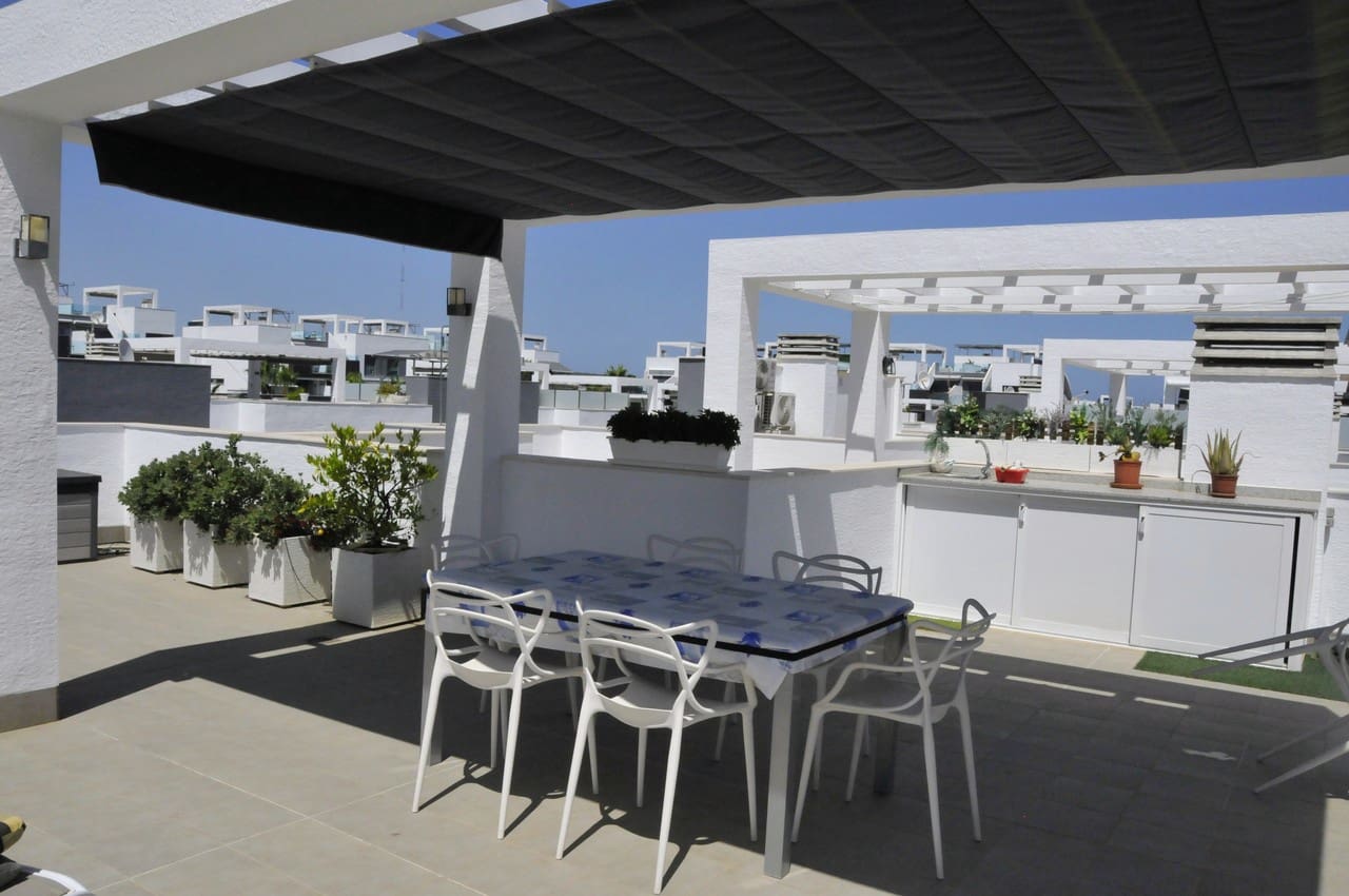 3 soverom Penthouse til salgs i Guardamar del Segura med svømmebasseng garasje - € 309 900 (Ref: 9920905)