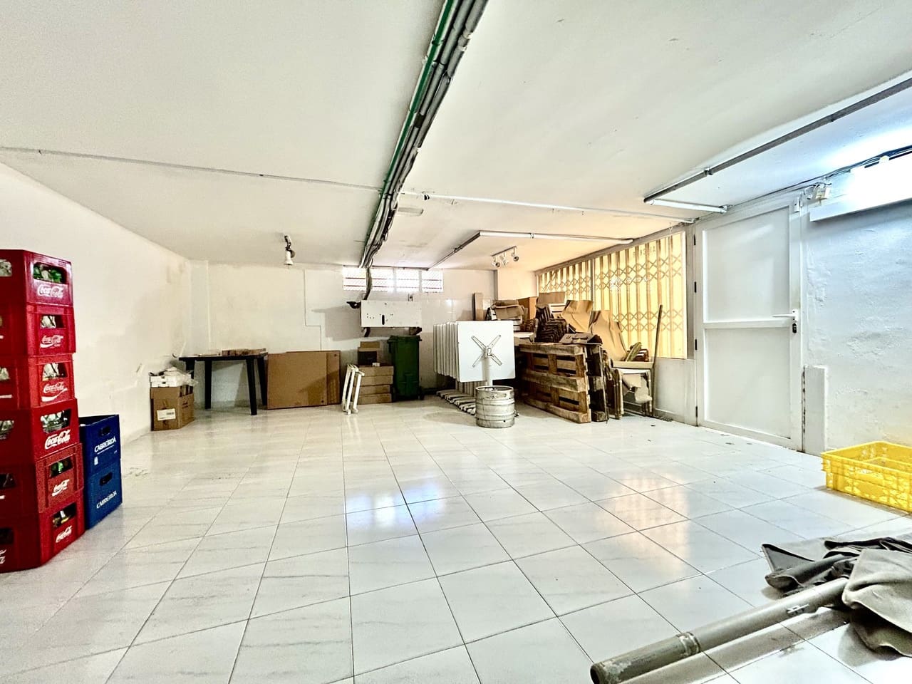 Commercial for sale in Cabo Roig - € 999,000 (Ref: 9924849)