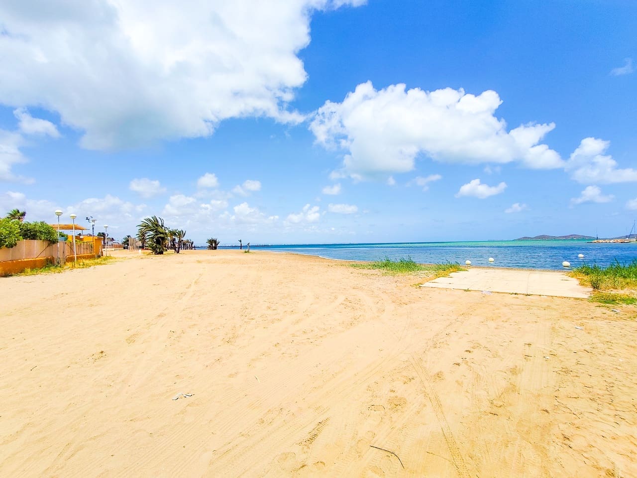 Building Plot for sale in Los Urrutias - € 65,900 (Ref: 9925040)