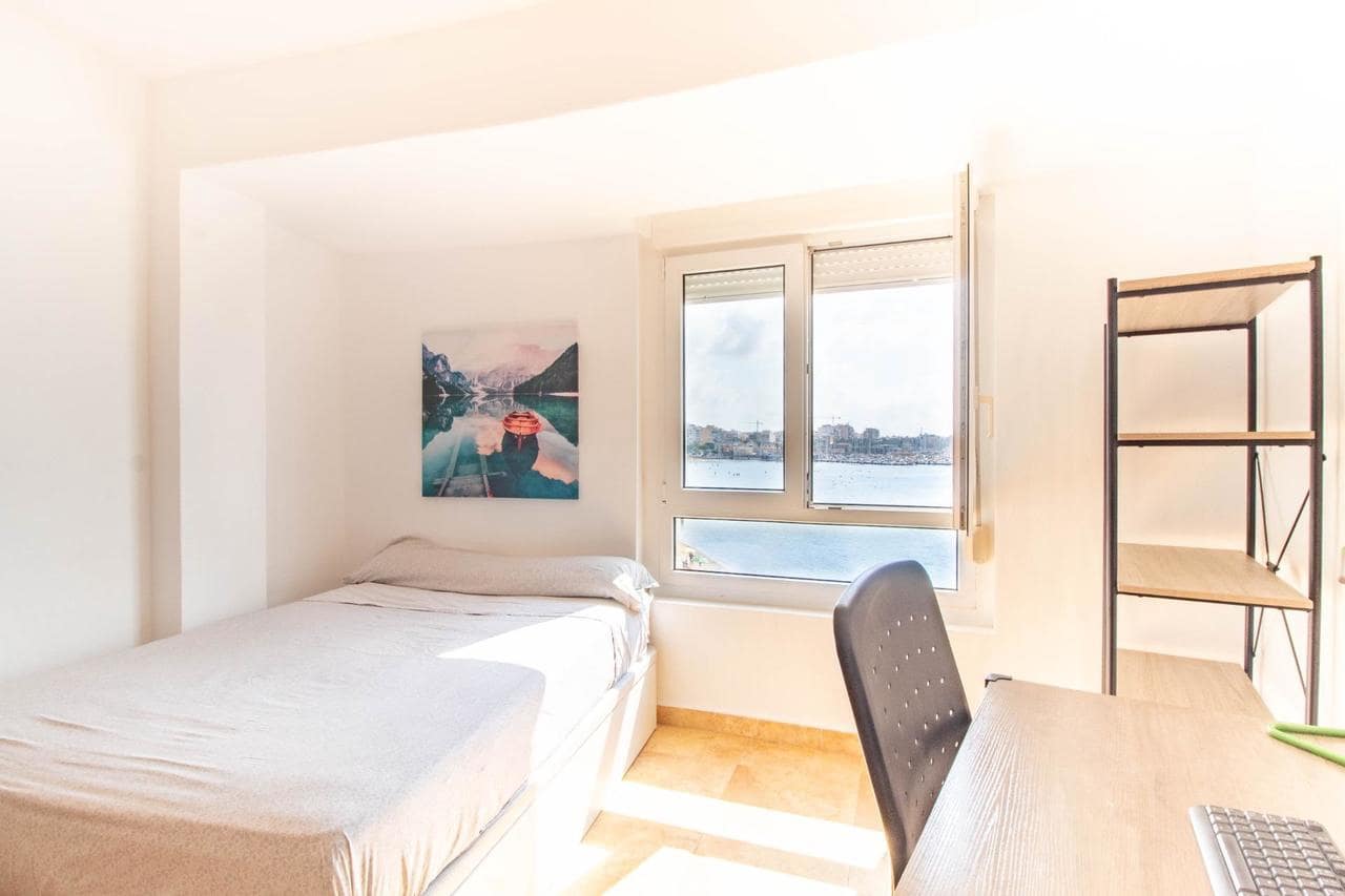 3 chambre Appartement à vendre à Torrevieja - 390 000 € (Ref: 9930373)