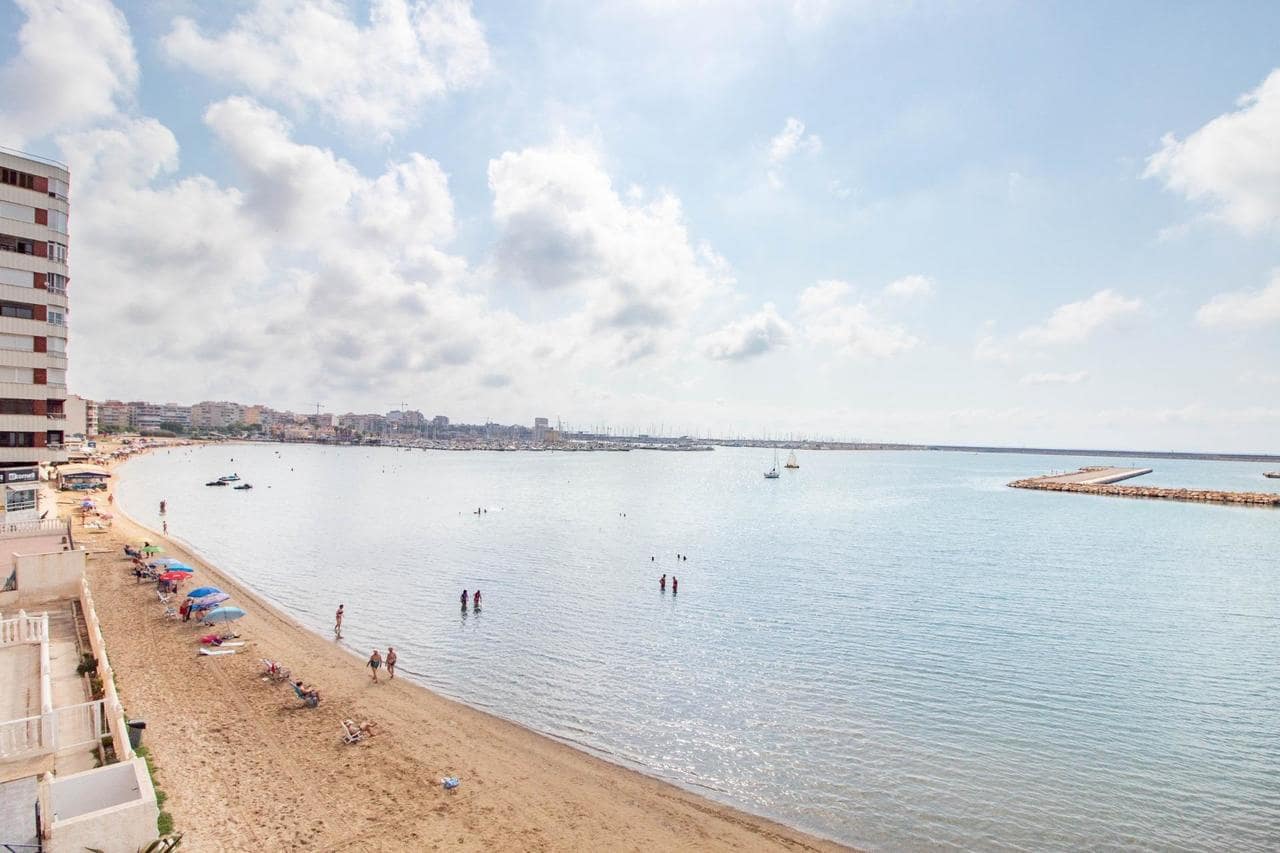 3 chambre Appartement à vendre à Torrevieja - 390 000 € (Ref: 9930373)