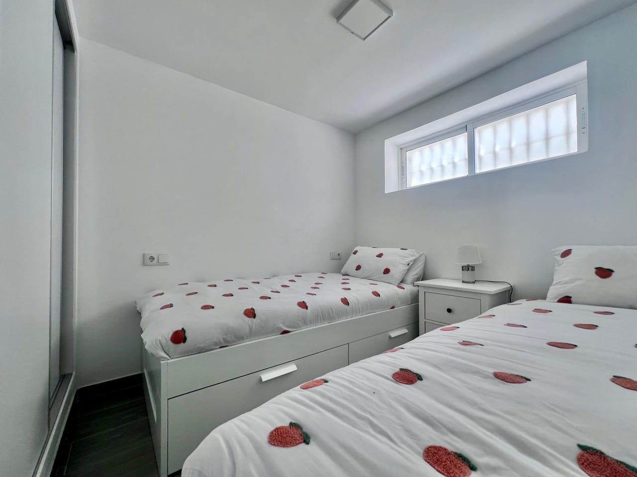 5 soveværelse Villa til salg i San Miguel de Salinas med swimmingpool garage - € 459.000 (Ref: 9930377)