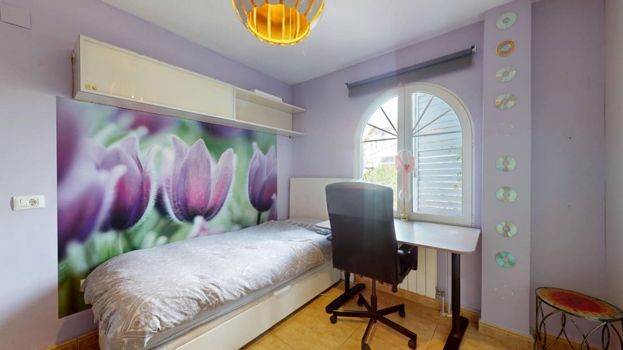 5 Zimmer Villa zu verkaufen in La Zenia mit Pool - 795.000 € (Ref: 9944426)