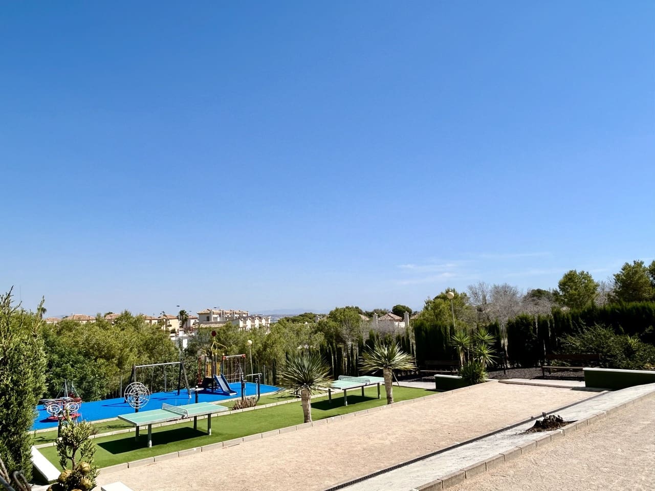 2 soveværelse Penthouse til salg i Los Altos med swimmingpool garage - € 155.900 (Ref: 9948342)