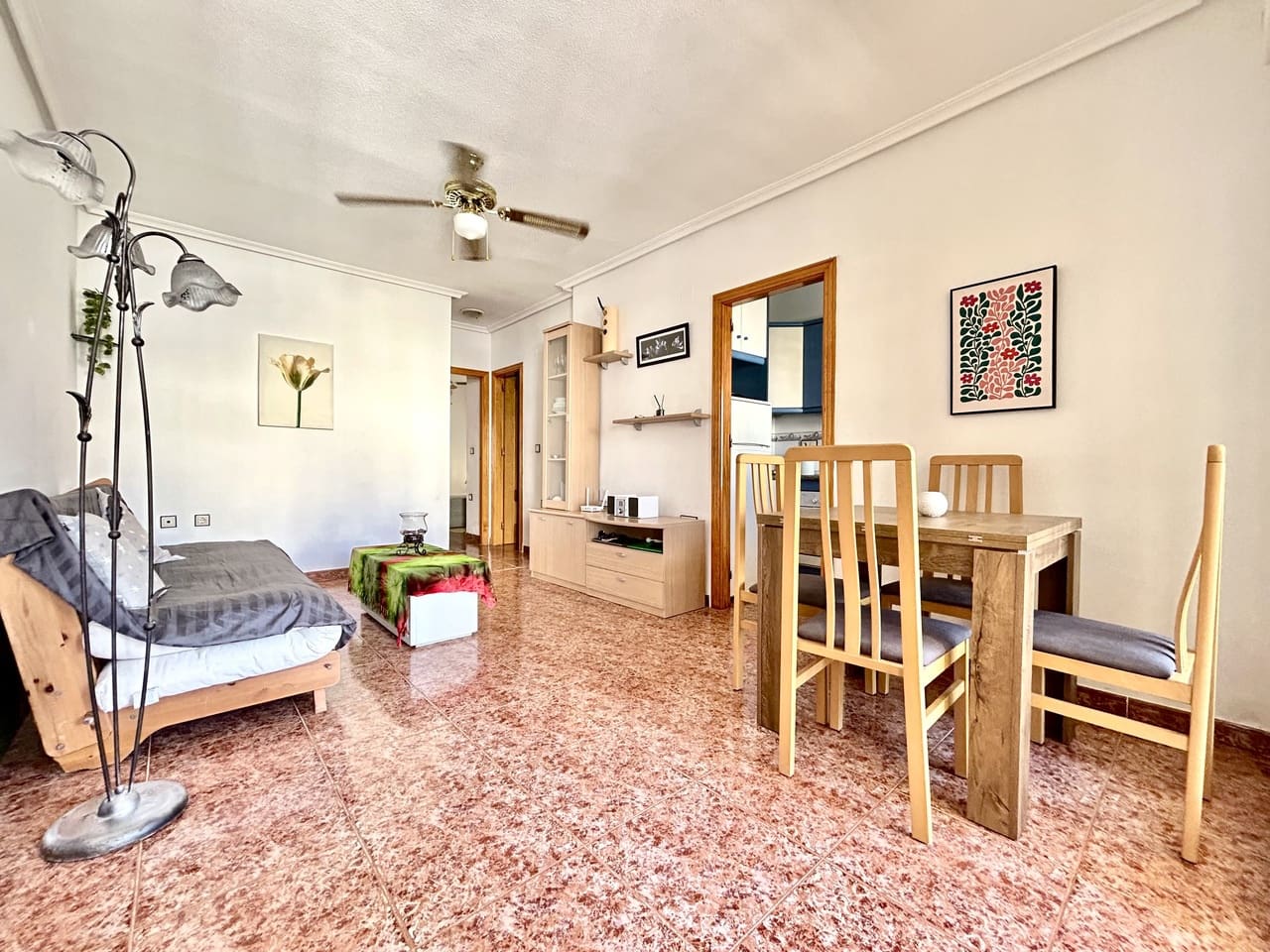 2 soveværelse Penthouse til salg i Los Altos med swimmingpool garage - € 155.900 (Ref: 9948342)