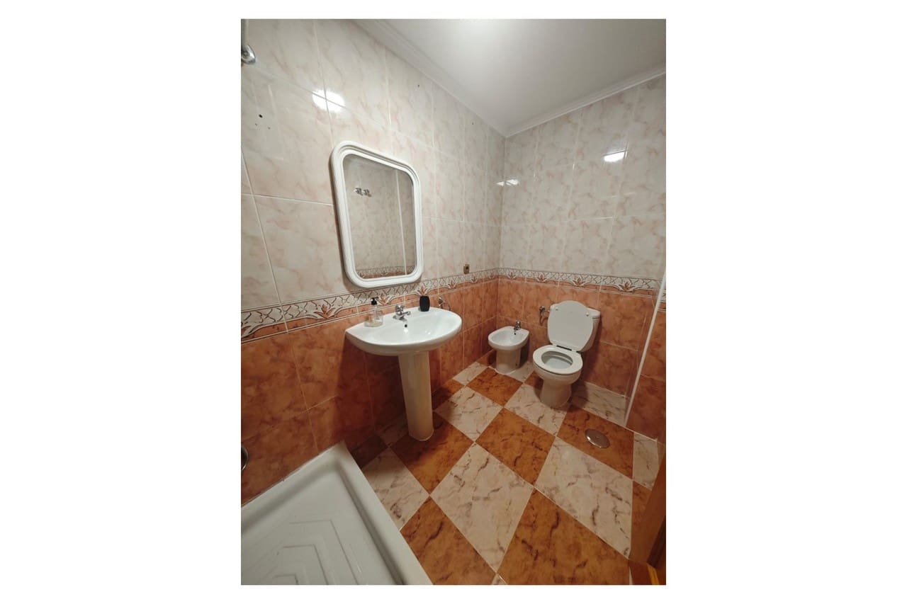 2 sovrum Lägenhet till salu i Orihuela Costa med pool - 145 000 € (Ref: 9949388)