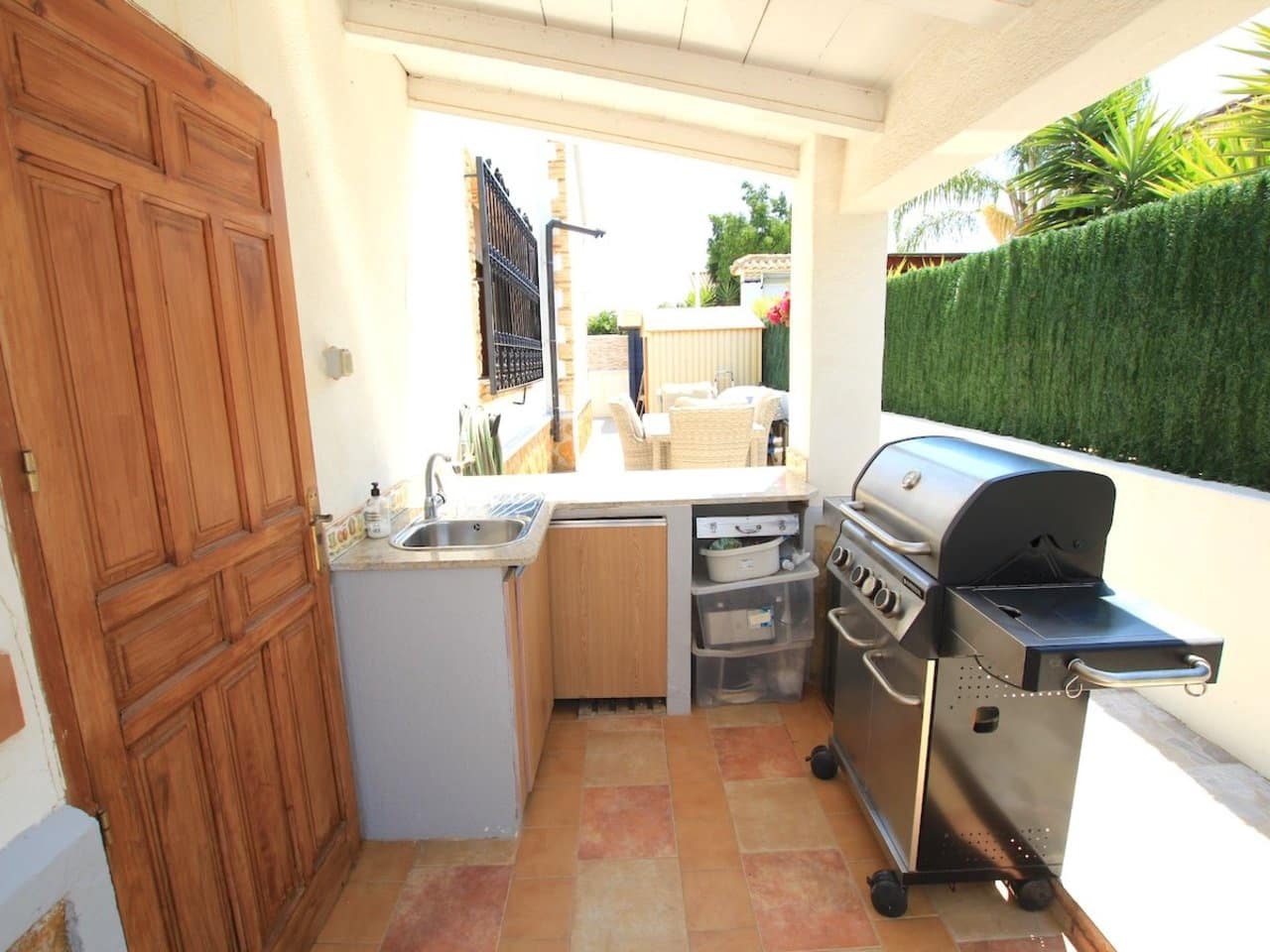 3 bedroom Villa for sale in Formentera del Segura with pool garage - € 425,000 (Ref: 9950596)