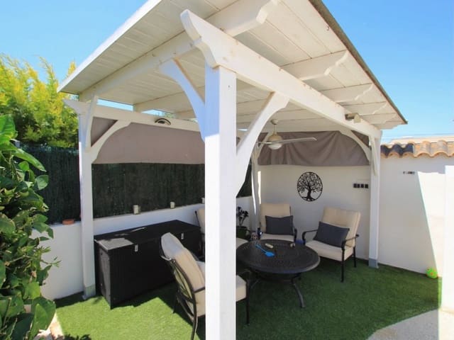 3 bedroom Villa for sale in Formentera del Segura with pool garage - € 425,000 (Ref: 9950596)
