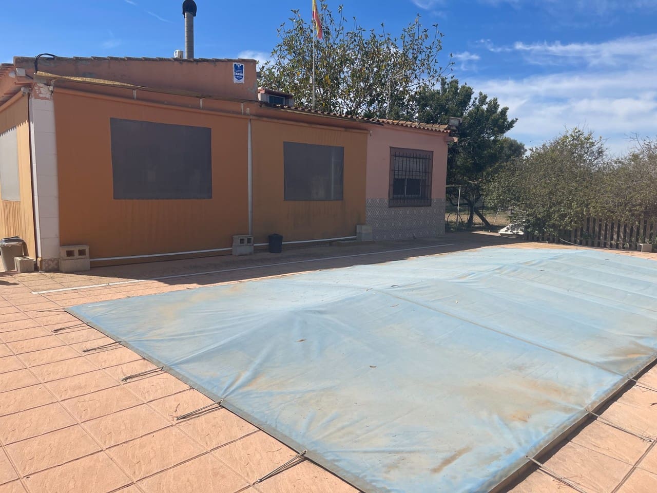 3 bedroom Villa for sale in Guardamar del Segura with pool garage - € 460,000 (Ref: 9961106)