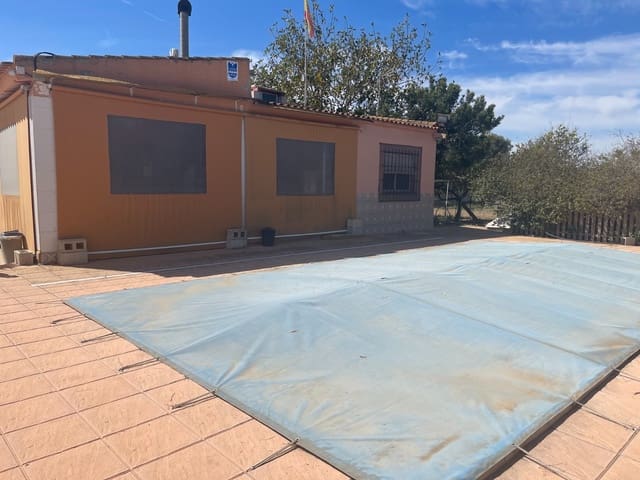 3 soverom Villa til salgs i Zona Pueblo, Guardamar del Segura med svømmebasseng garasje - € 460 000 (Ref: 9961106)