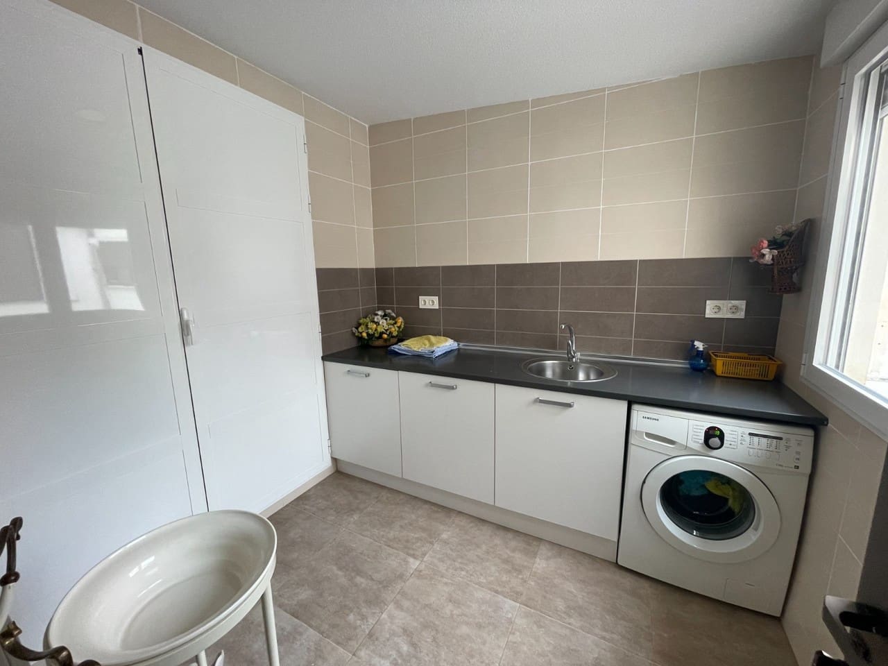 5 chambre Maison de Ville à vendre à Guardamar del Segura avec piscine garage - 435 000 € (Ref: 9961107)