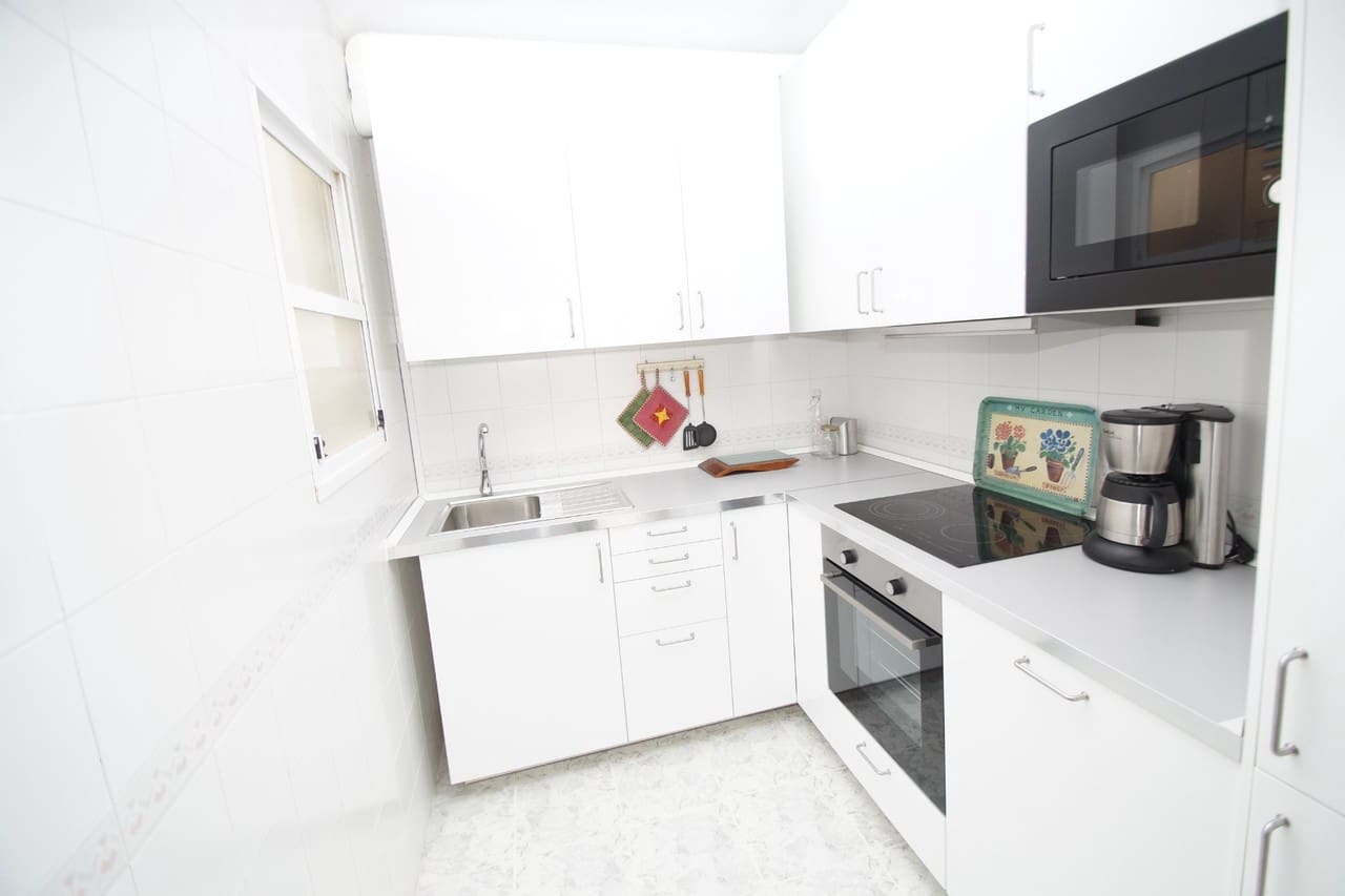 2 slaapkamer Bungalow te koop in Orihuela Costa met zwembad - € 155.000 (Ref: 9961108)