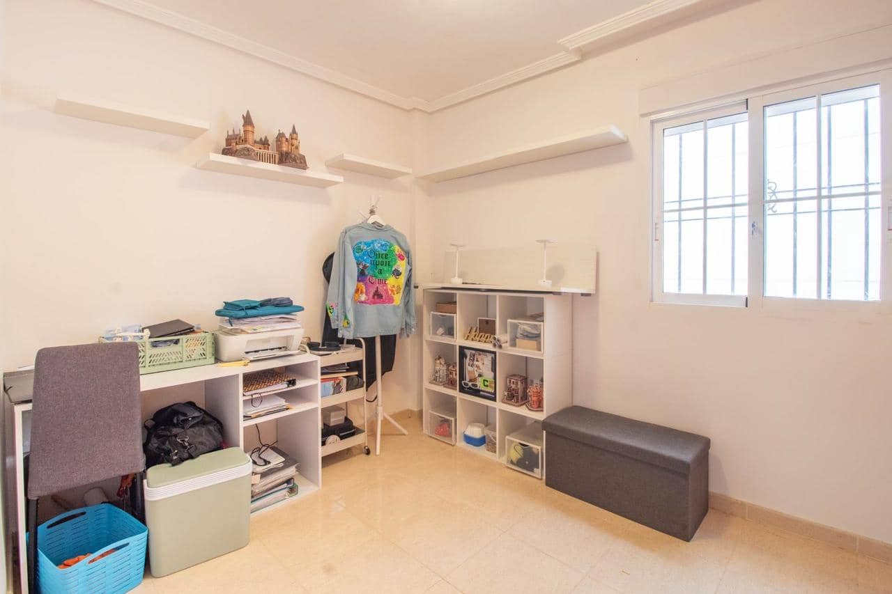 2 soverom Leilighet til salgs i Orihuela Costa med svømmebasseng - € 139 900 (Ref: 9961507)