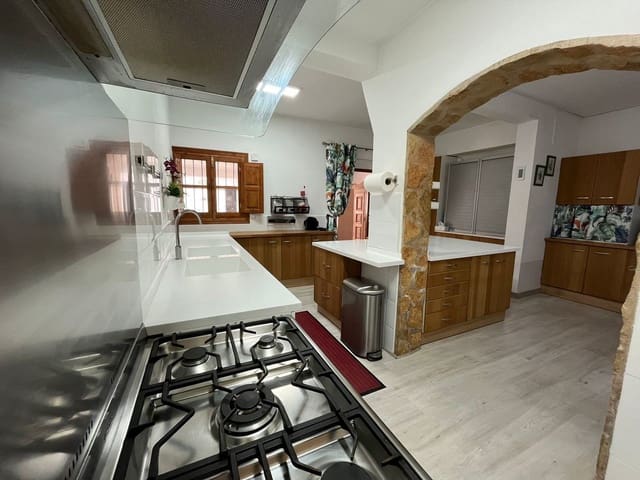 6 soverom Villa til salgs i Torre-Pacheco med svømmebasseng garasje - € 609 500 (Ref: 9961578)