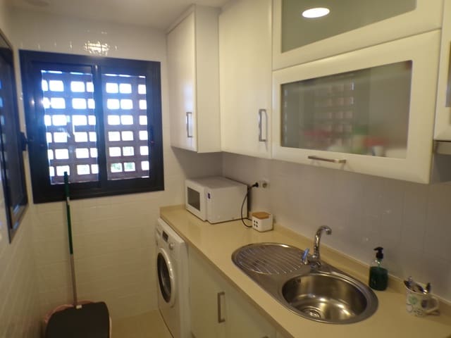 2 slaapkamer Appartement te koop in Roda, San Javier met zwembad garage - € 225.000 (Ref: 9961582)