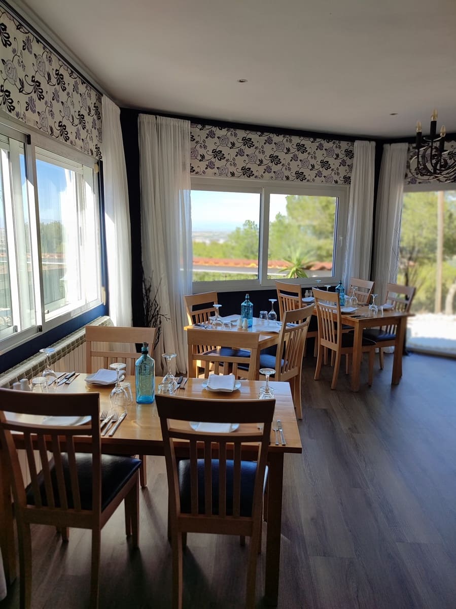 6 slaapkamer Commercieel te koop in San Miguel de Salinas met zwembad garage - € 750.000 (Ref: 9961583)
