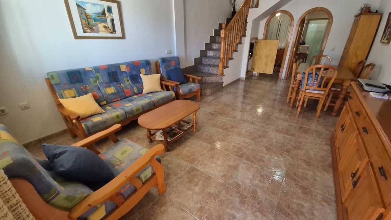 4 bedroom Townhouse for sale in Torre de la Horadada with garage - € 255,000 (Ref: 9961593)