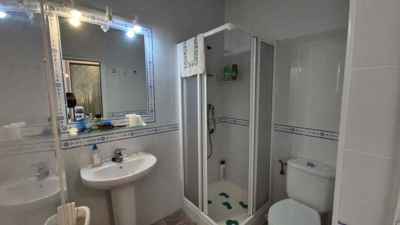 4 bedroom Townhouse for sale in Torre de la Horadada with garage - € 255,000 (Ref: 9961593)